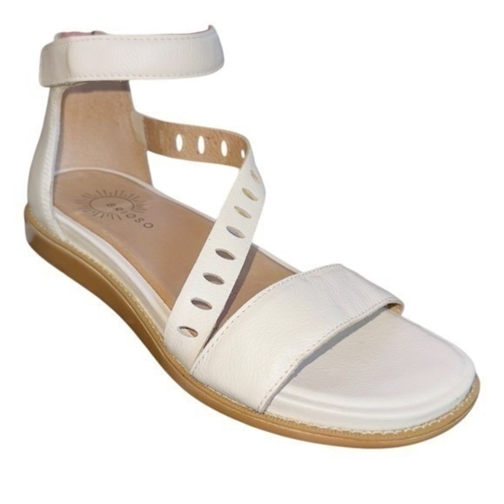 Brioso Womens 8.5 Ivory Leather‎ Sandals Flat Hook and Loop Sandal